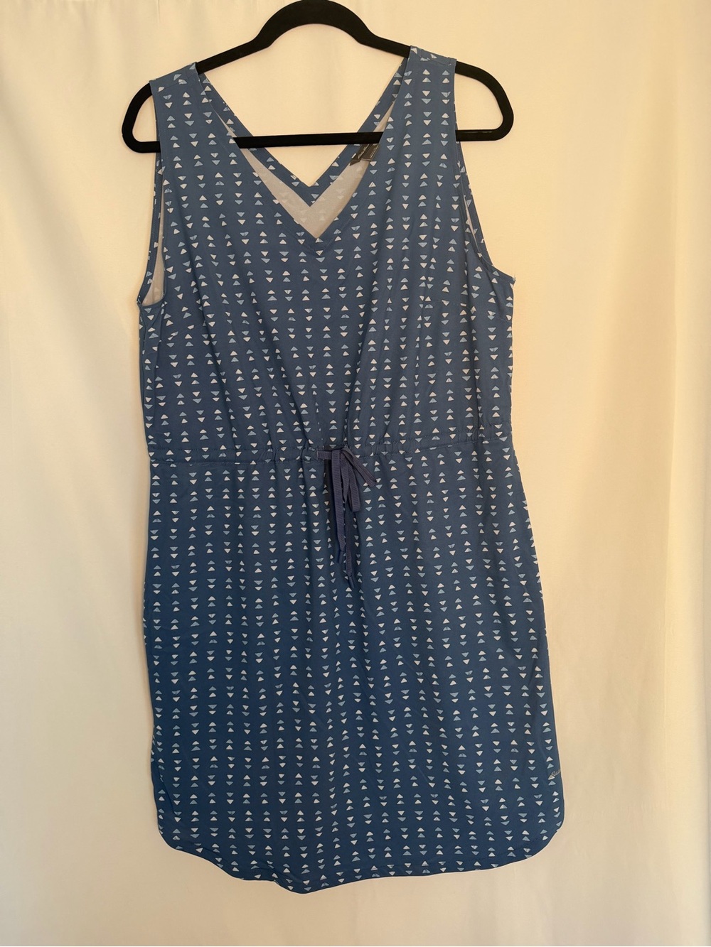 Eddie Bauer Blue Sleeveless Dress with White Triangle Print